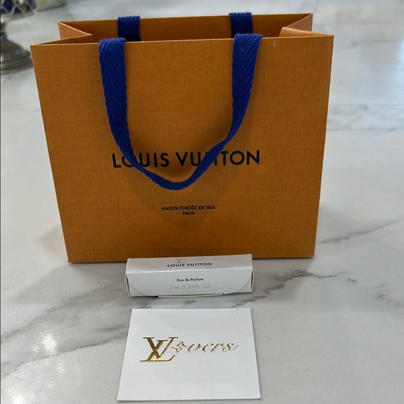 Louis Vuitton LV “Lovers “Pharrell Fragrance 2ml Sample + Special Fragrance Card - Picture 1 of 5